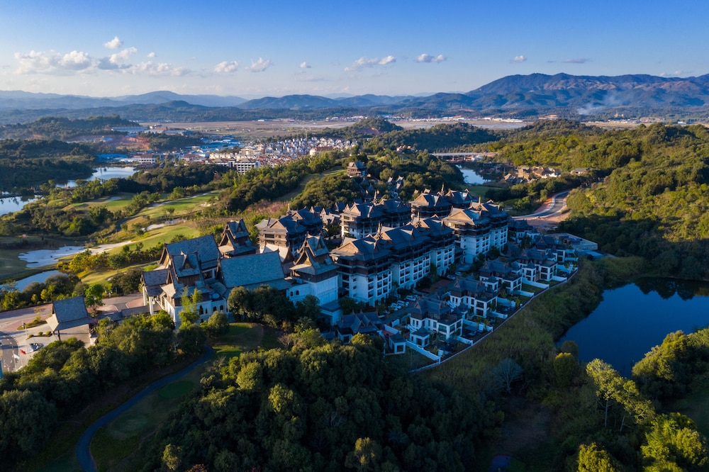 Angsana Xishuangbanna 40/50