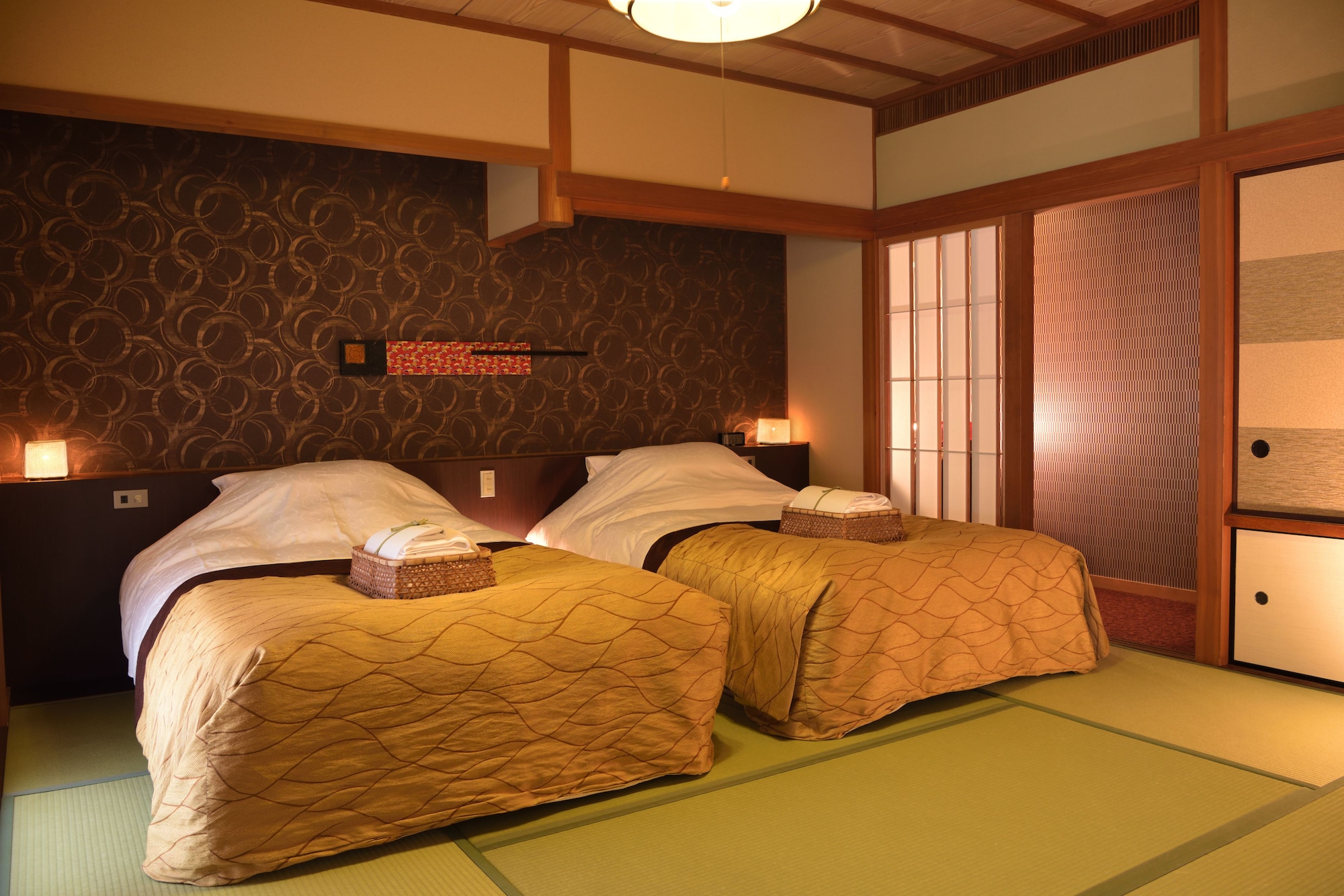 Japanese, Twin Beds, Outdoor Bath