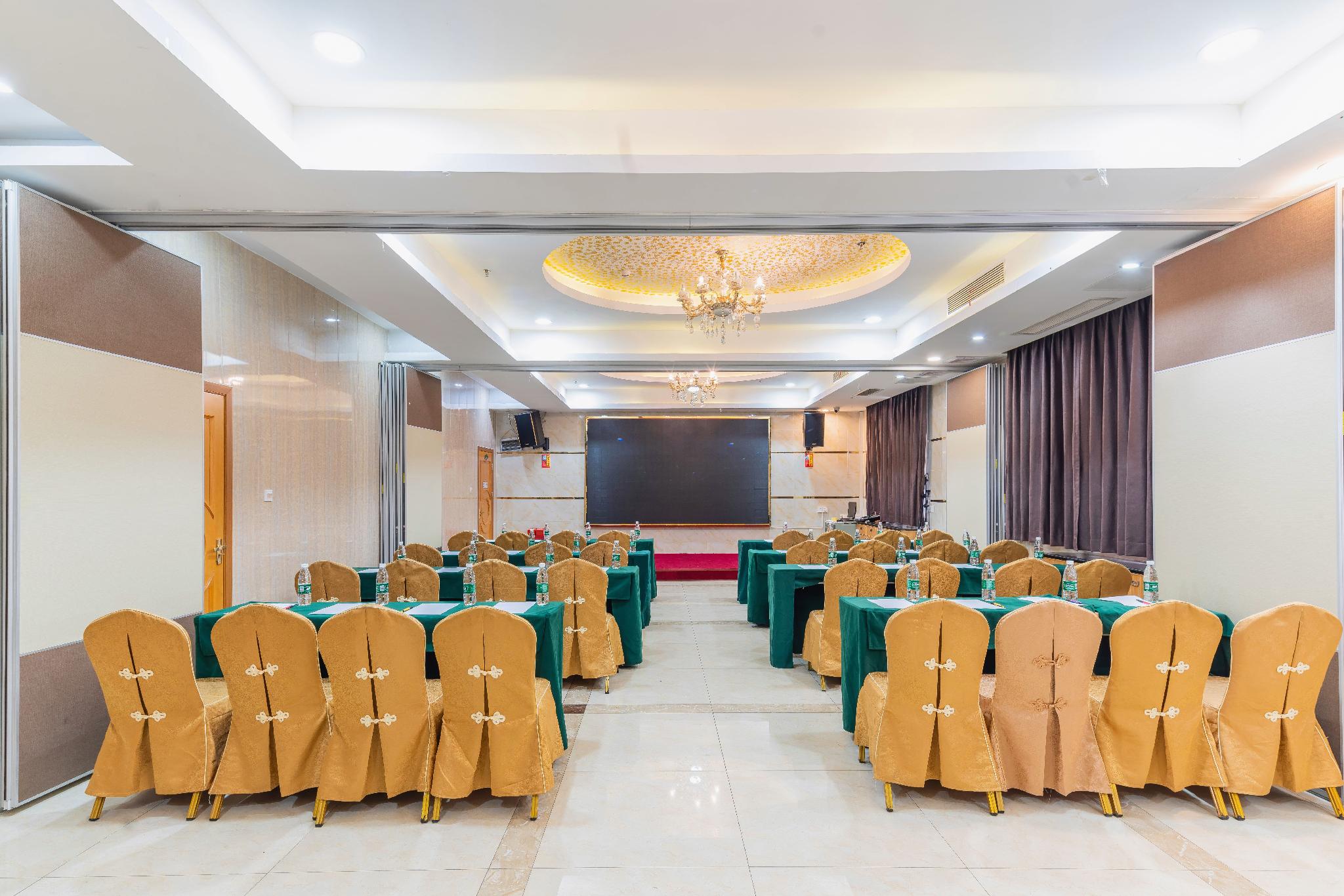 Vienna Hotel (Shenzhen Bantian Vanke Diwuyuan) 40/49