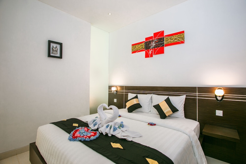 The Diana Suite 20/67