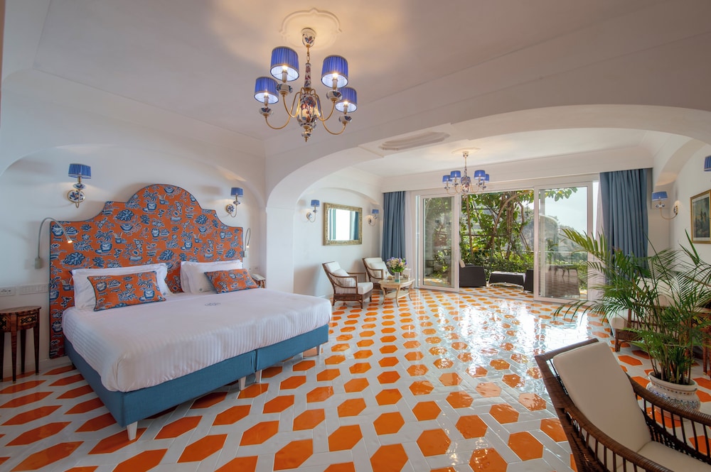 1 BEDROOM, DELUXE, STUDIO, SUITE, SEA VIEW
