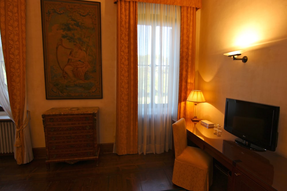 HOTEL VILLA GIONA 32/77