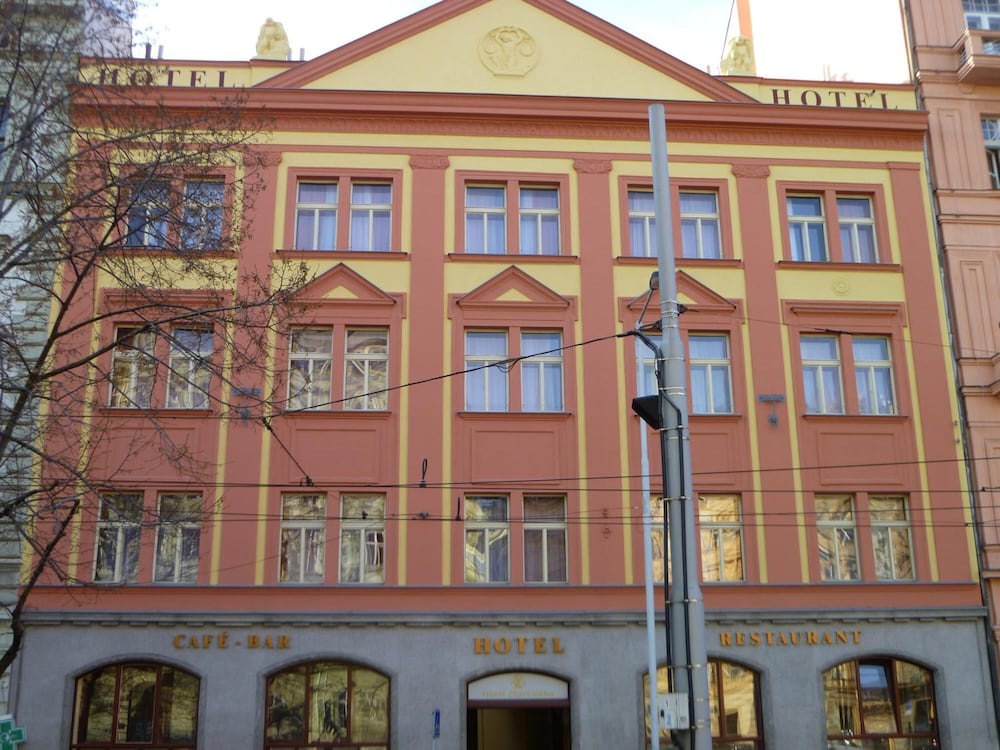 Hotel Zlata Vaha 3/65