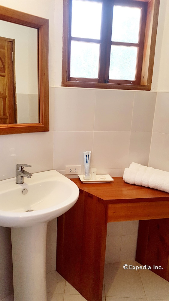 Sea Dream Resorts 62/68