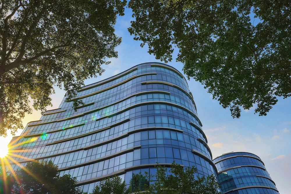 Paragraph Freedom Square, a Luxury Collection Hotel, Tbilisi in TBILISI