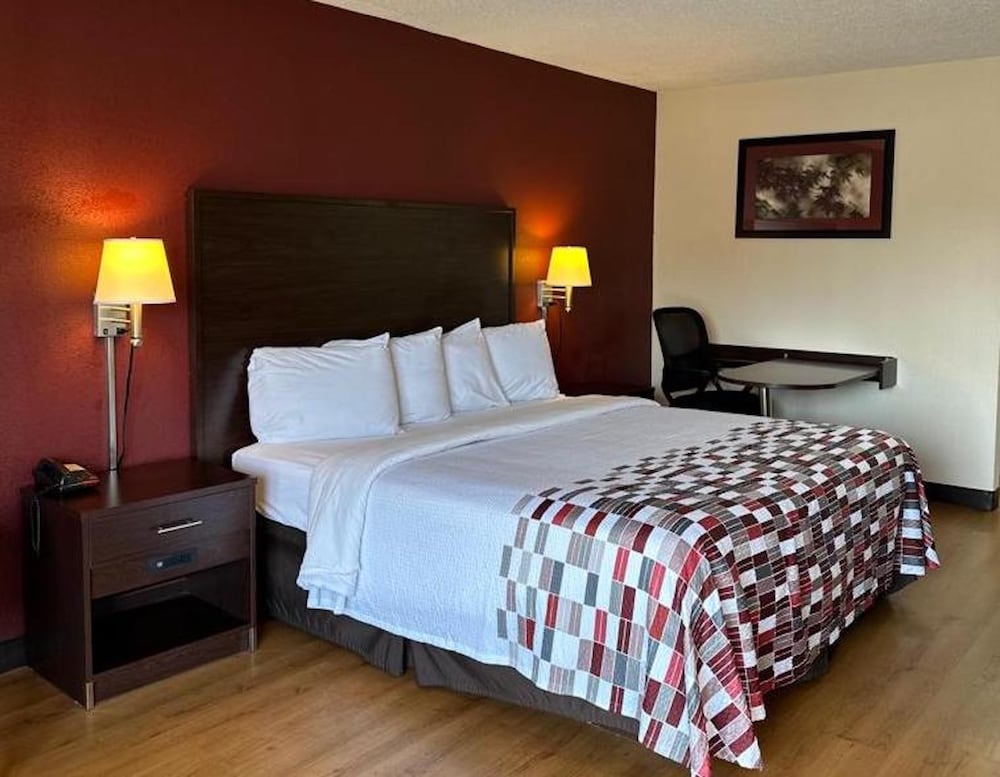 Red Roof Inn Fredericksburg South 13/35