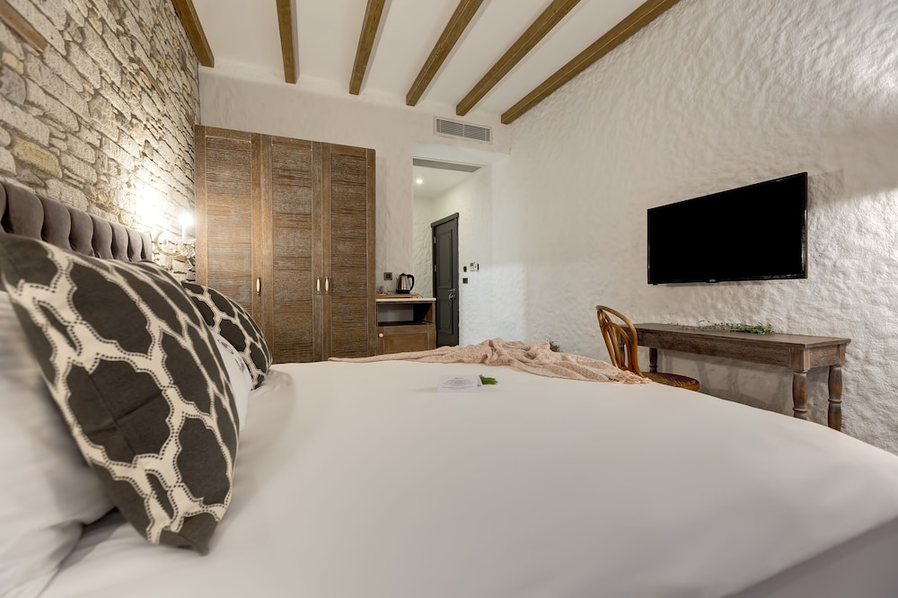 Alachi Butik Otel 36/72