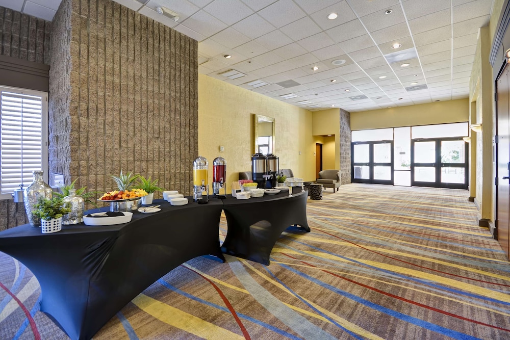 Doubletree By Hilton Phoenix North 55/73