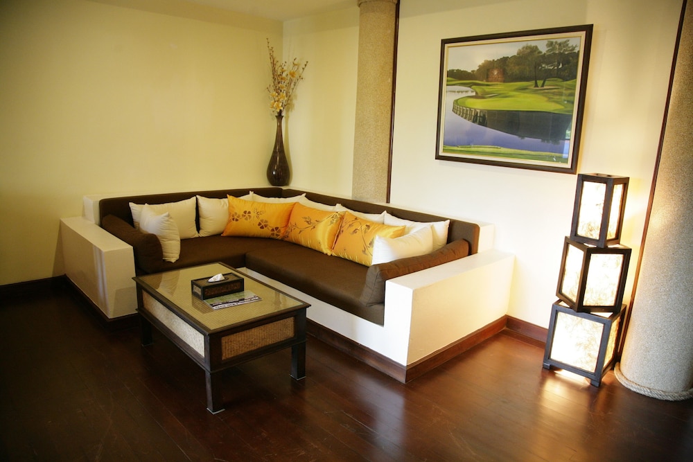 RedDoorz Plus Evergreen Boutique Hotel 41/53