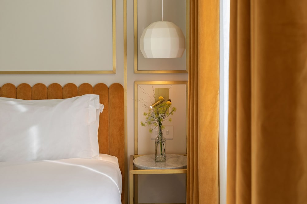 Melia London Kensington Member of Melia Collection 35/93