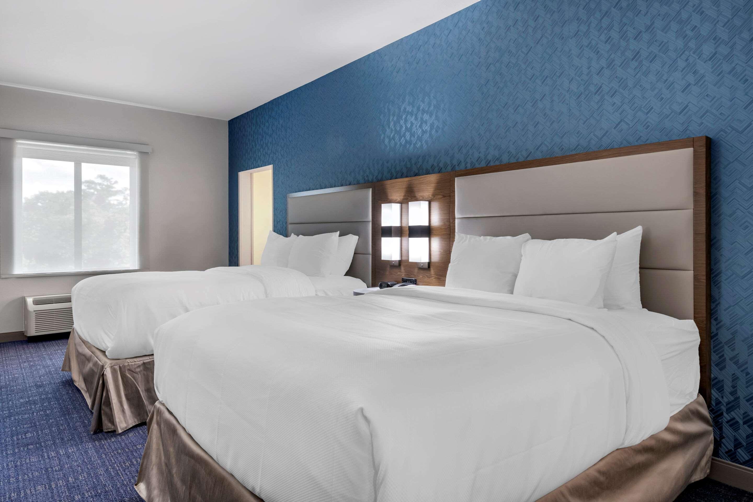 SUITE, 2 QUEEN BEDS, ACCESSIBLE