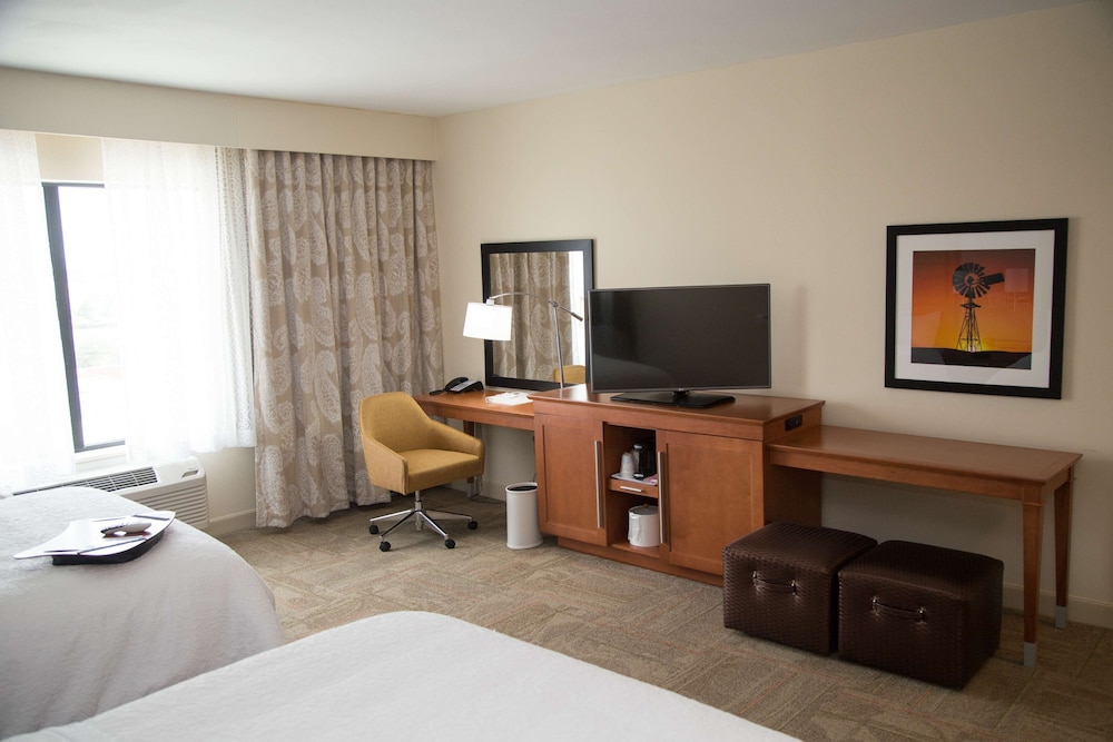 Hampton Inn And Suites Mckinney 23/55