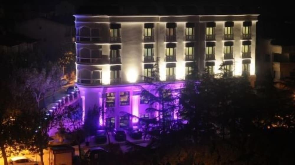 Paradise Island Hotel 1/50