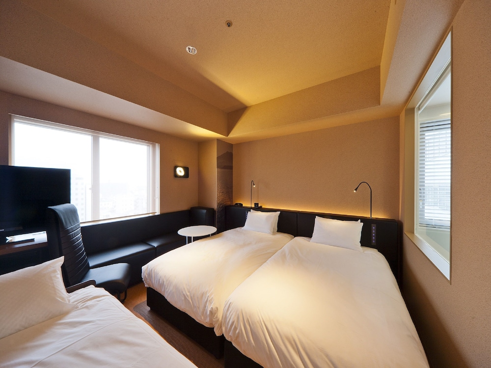 ROOM, TRIPLE, 3 BEDS, WITH EXTRA BED