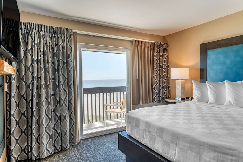 Lincoln Sands Oceanfront Resort, Ascend Hotel Collection 23/69