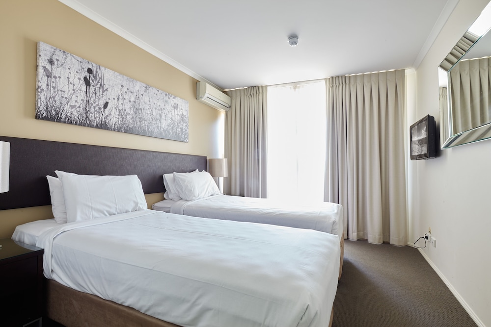2 BEDROOMS, APARTMENT, BALCONY