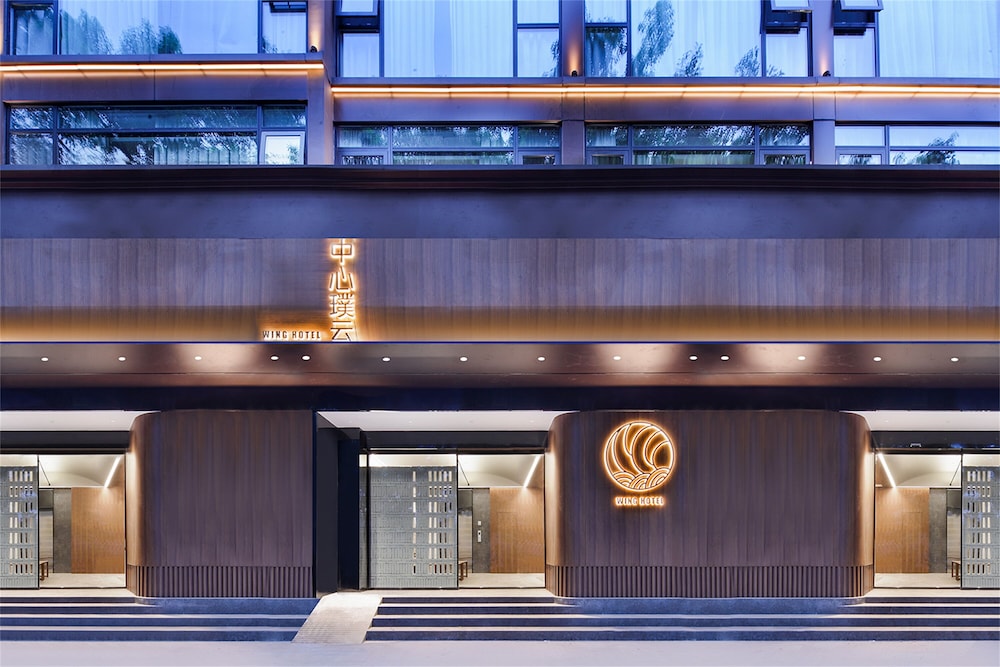 Riverside Wing Hotel Guilin 1/50