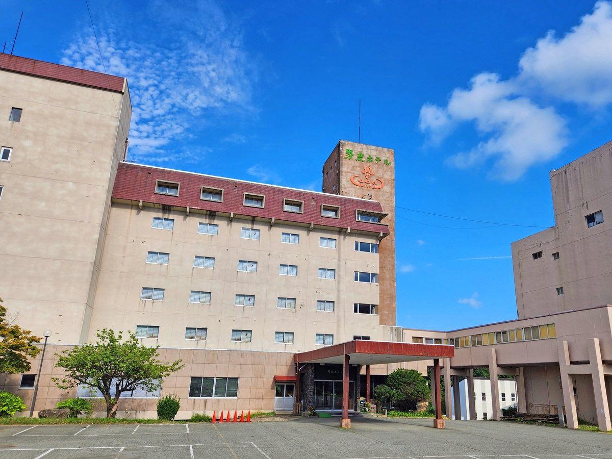 Oga Hotel 3/24