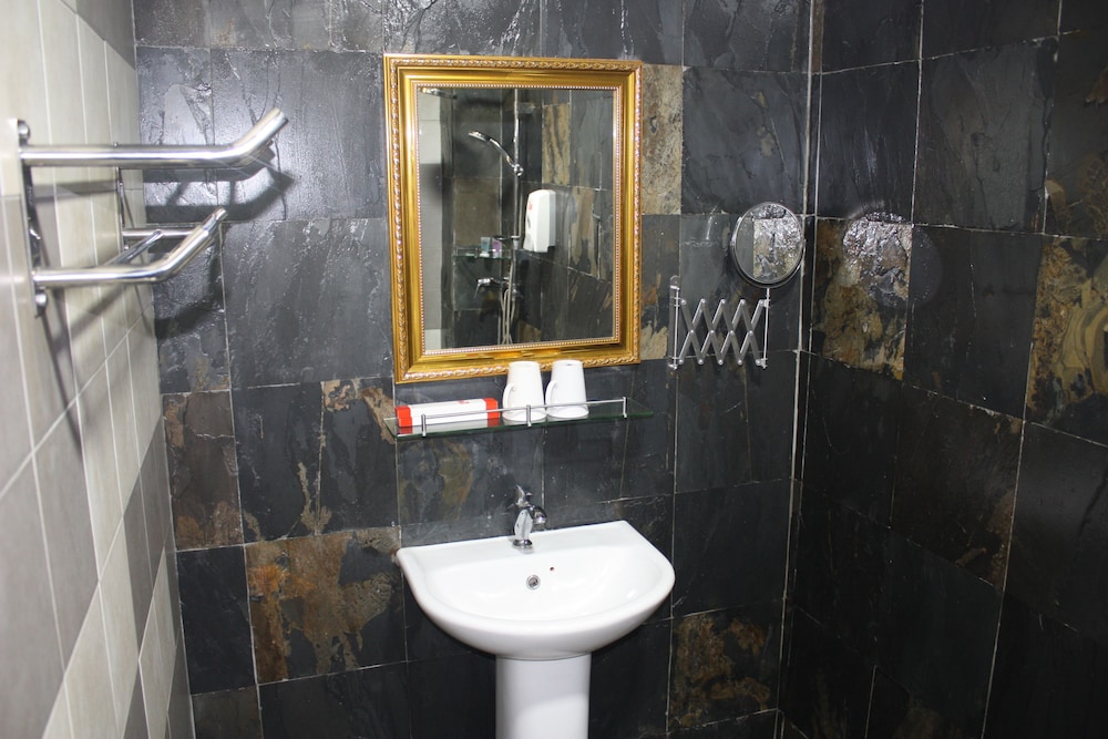 HOTE123 45/50