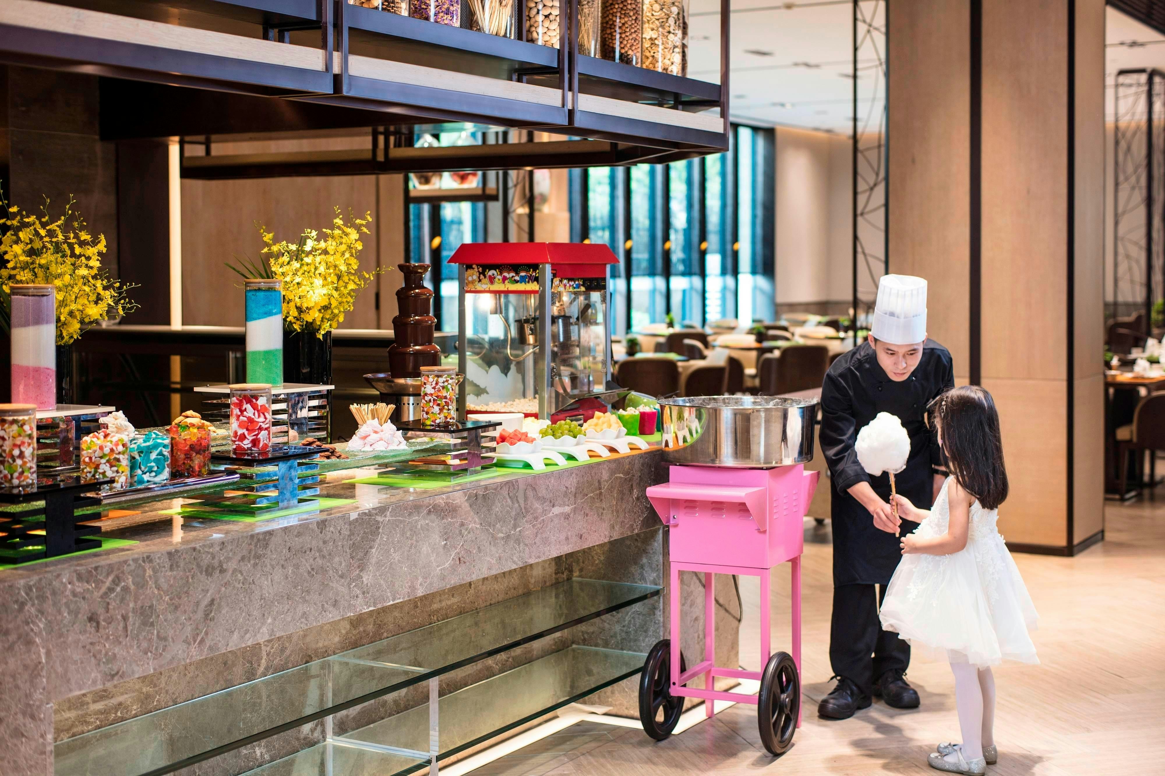 Courtyard Shanghai International Tourism And Resorts Zone 17/18