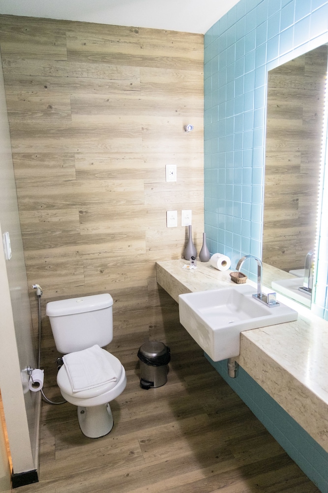 Executive Arrey Hotel 50/50