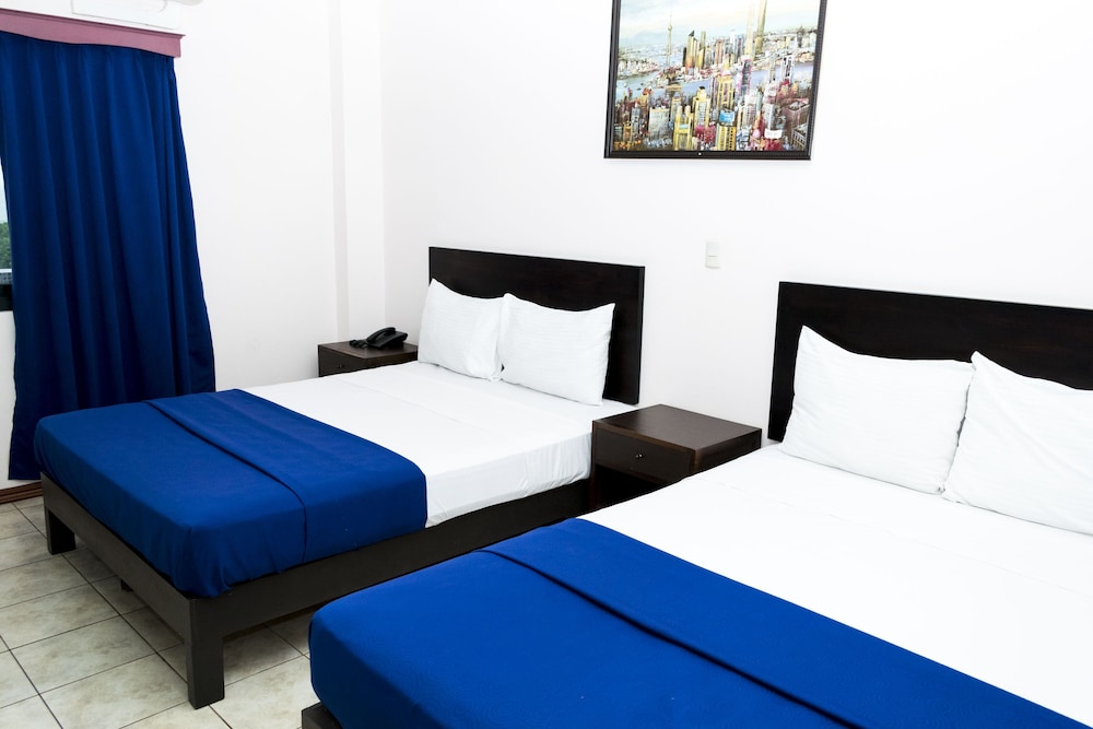Hotel Puntarenas Beach 15/50
