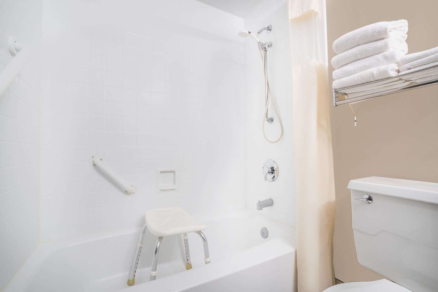 Blue Way Inn La Crosse Extended Stay 29/29