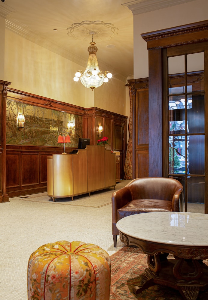 Hotel Cleo, Knoxville Downtown, a Tribute Portfolio Hotel 3/50