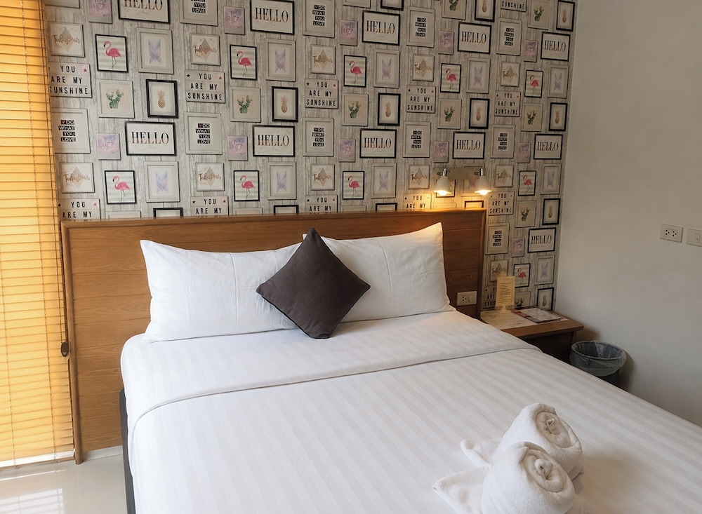 غرفة صغيرة بسرير كوين، Palmari Boutique Hotel 3/8