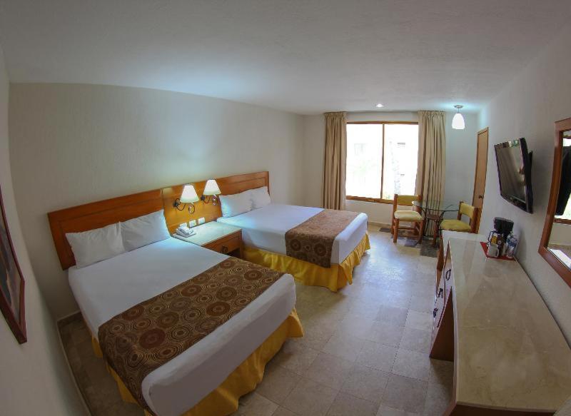 غرفة، Plaza Pelicanos Club Beach Resort 3/4