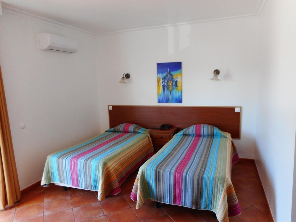 Agua Marinha - Adults Only 12/41