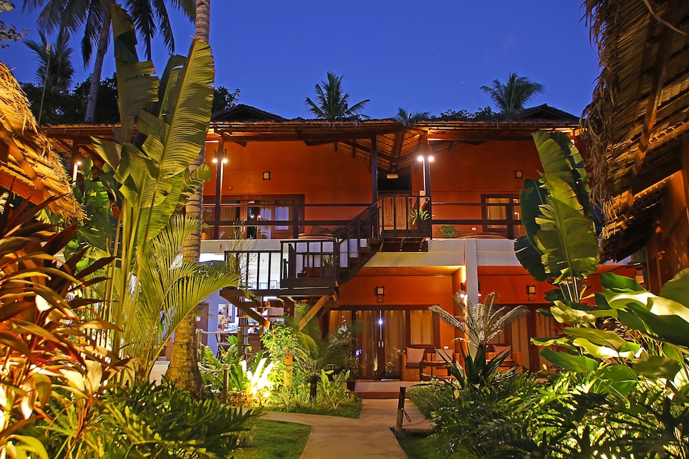 Last Frontier Beach Resort - Adults Only 4/68