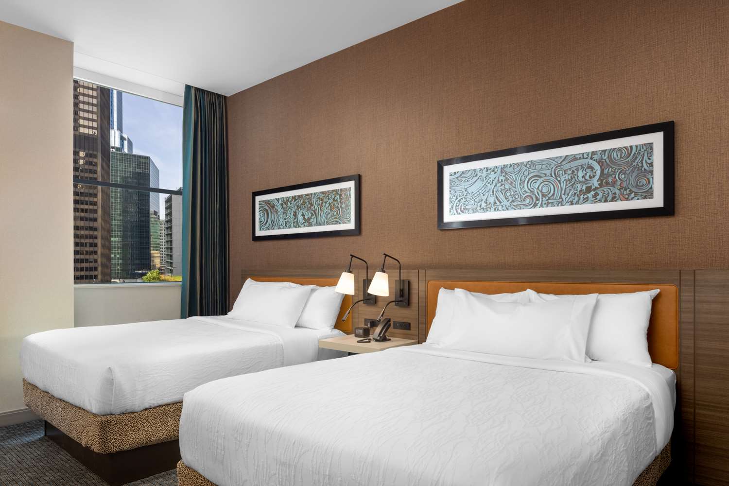 ROOM, 2 QUEEN BEDS, LANDMARK VIEW