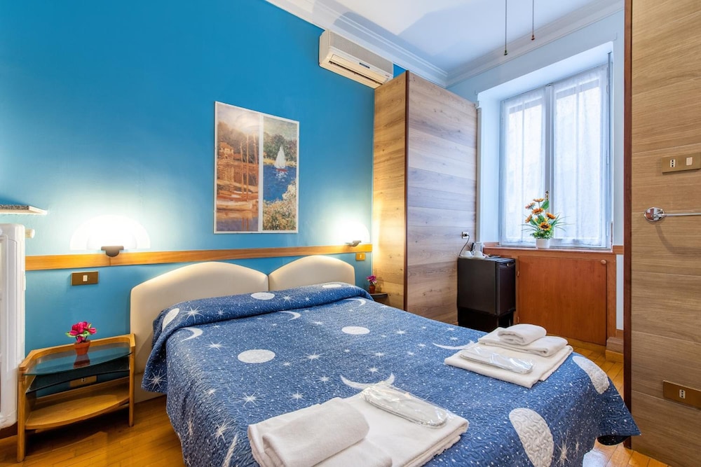 Alessandro A San Pietro Best Bed 8/33