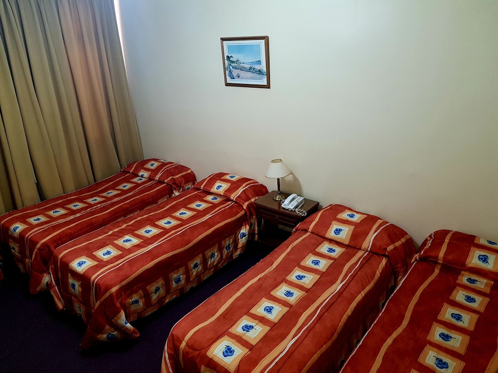 Hotel Regis 26/51