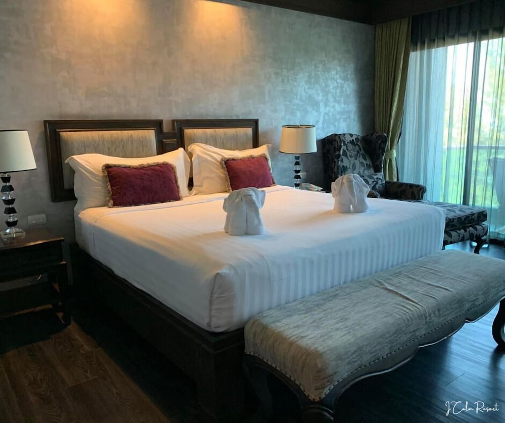 I Calm Resort Cha Am 32/72