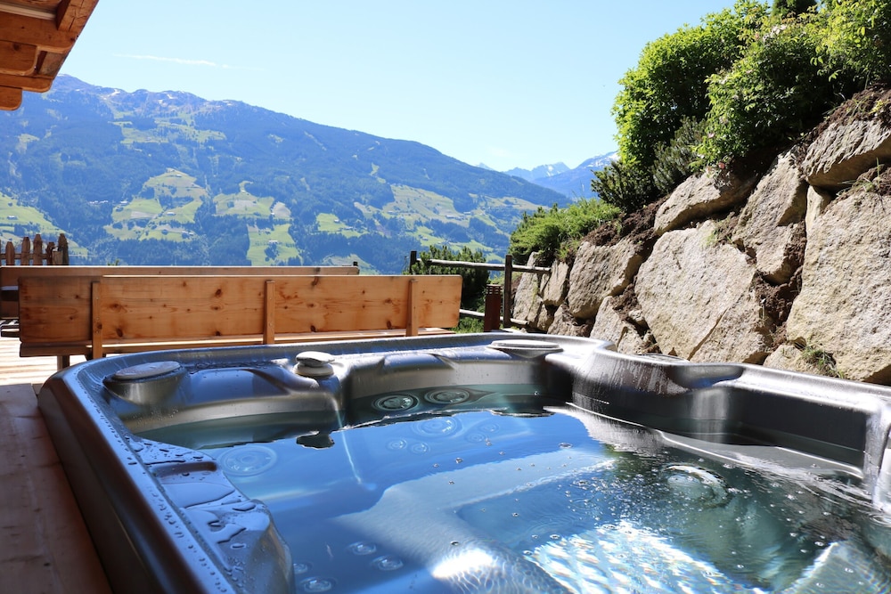 HOCHLEGER - DELUXE CHALETS 22/49