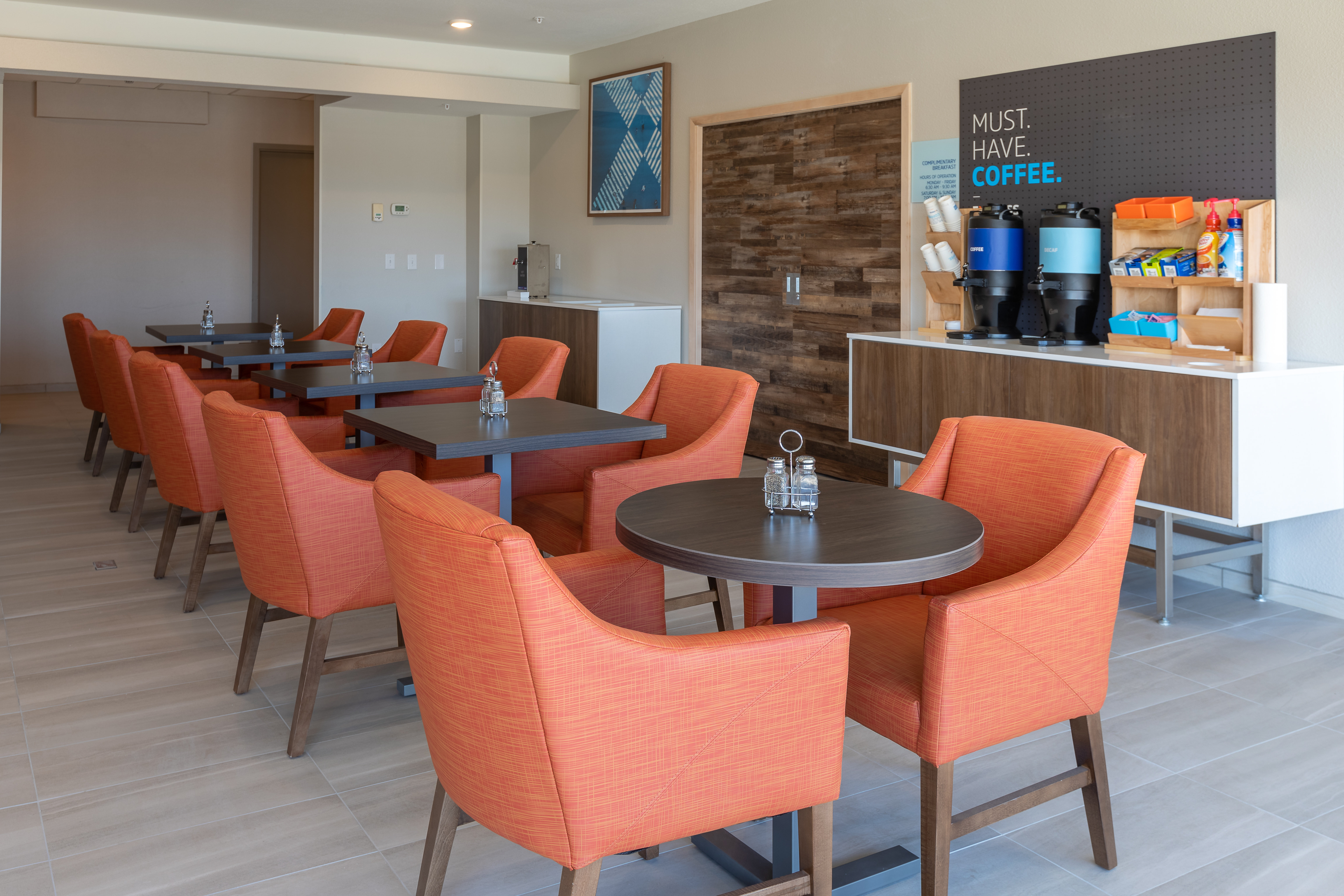 Holiday Inn Express & Suites Englewood - Denver South 34/44