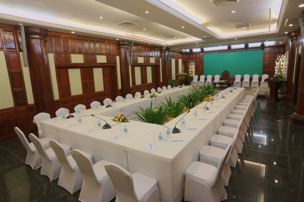 LUCKY ANGKOR HOTEL & SPA 41/50