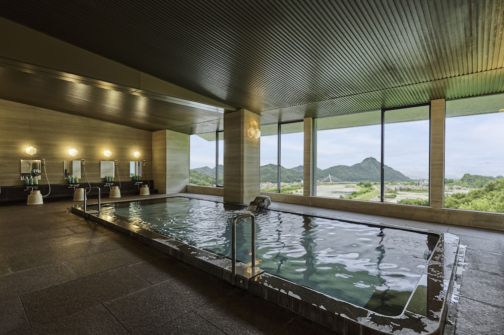 Nagaragawa Seiryu Hotel (Ex Harmonie Terrasse) 19/43