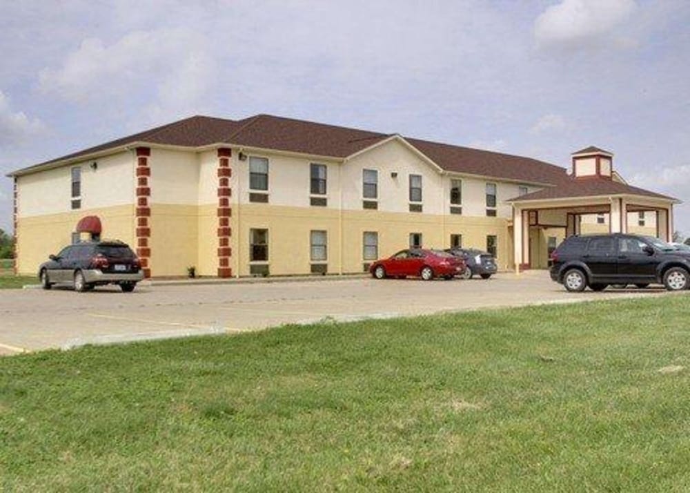 Quality Inn Harrisburg 1/16