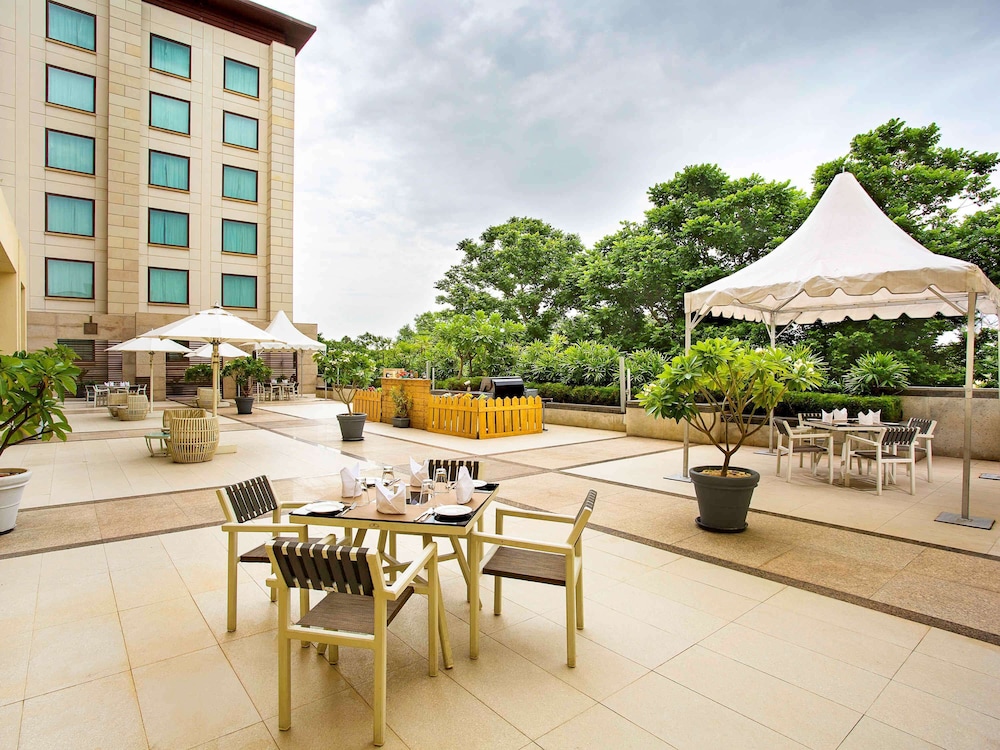 NOVOTEL HYDERABAD AIRPORT 59/71