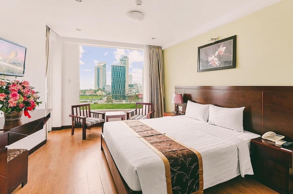 Dragon Sea Hotel 15/50