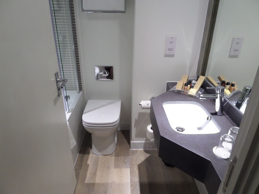 Holiday Inn Birmingham M6 Jct 7 Hotel 21/78