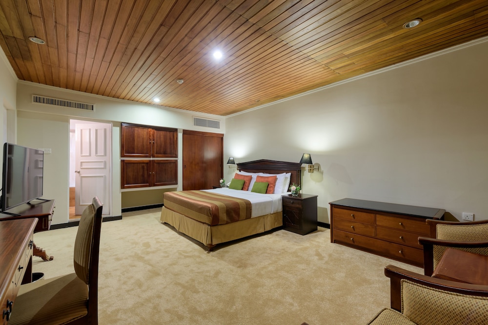 Hunas Falls Hotel Kandy 50/77
