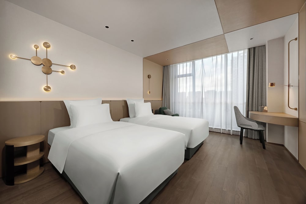 NOVOTEL KUNSHAN EAST 5/20