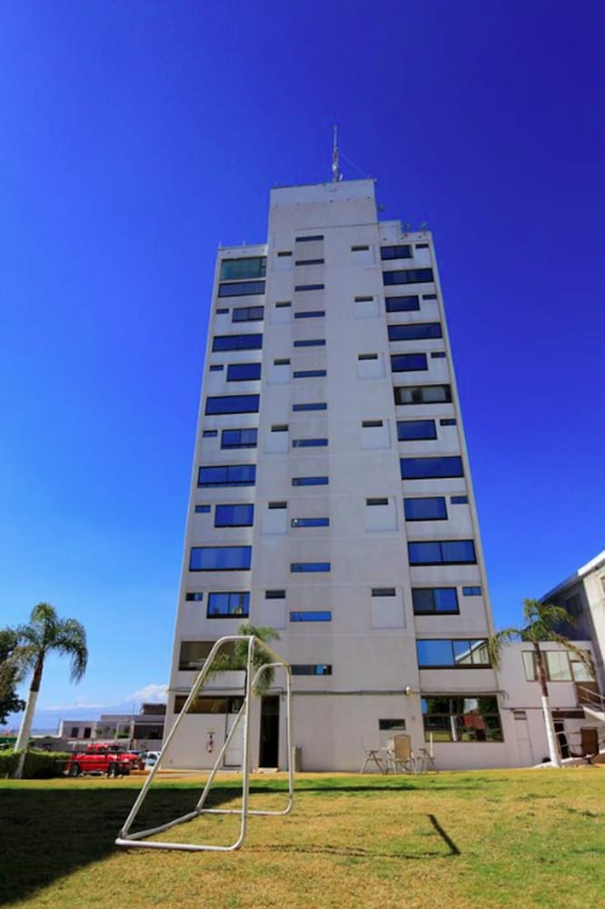 Puebla Inn Express 2/60