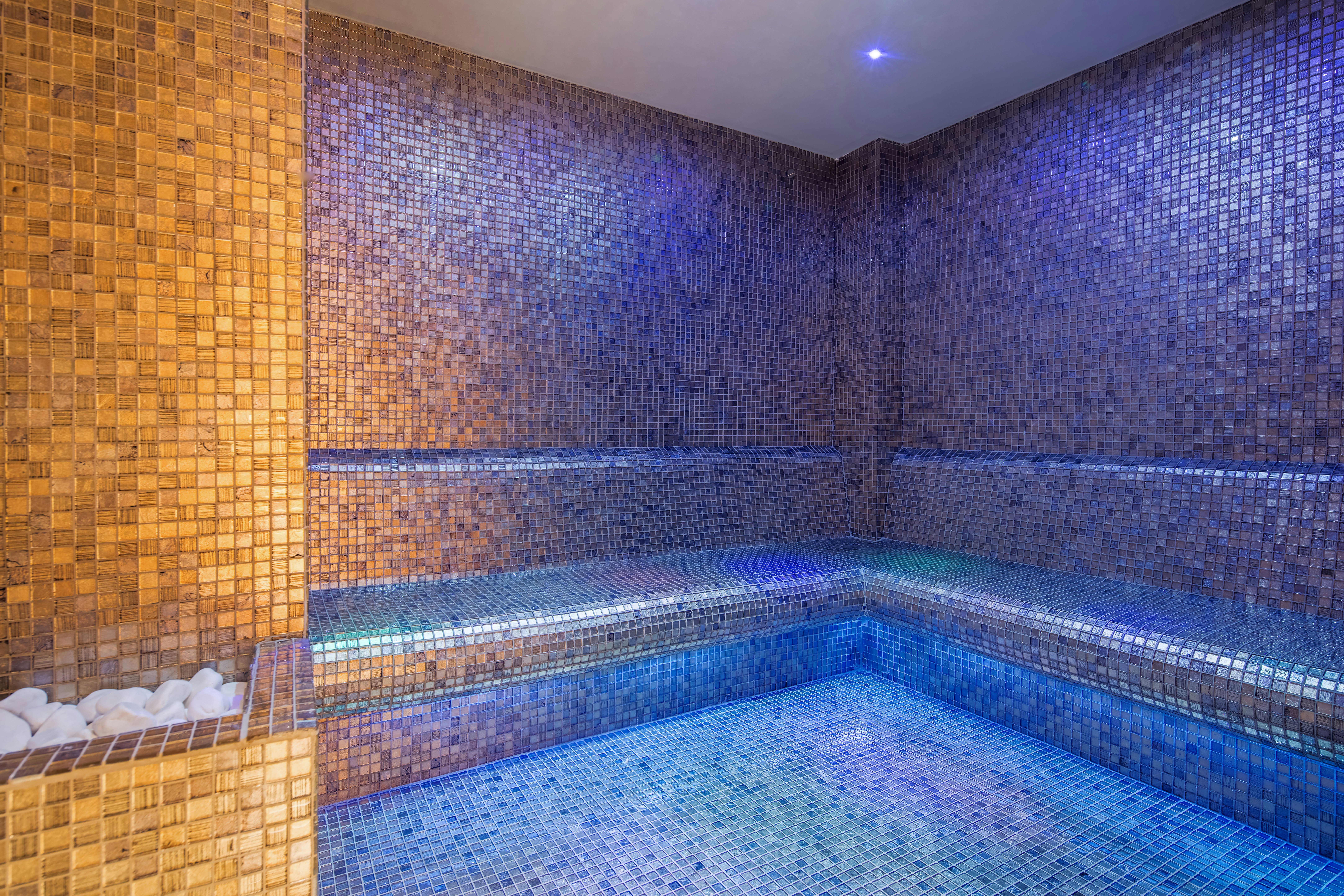 Mersin Hiltonsa Hotel 40/82