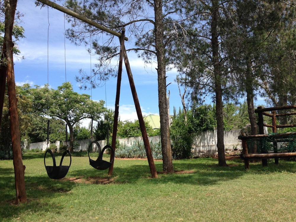 Leeuwenbosch Shearers Lodge 24/50