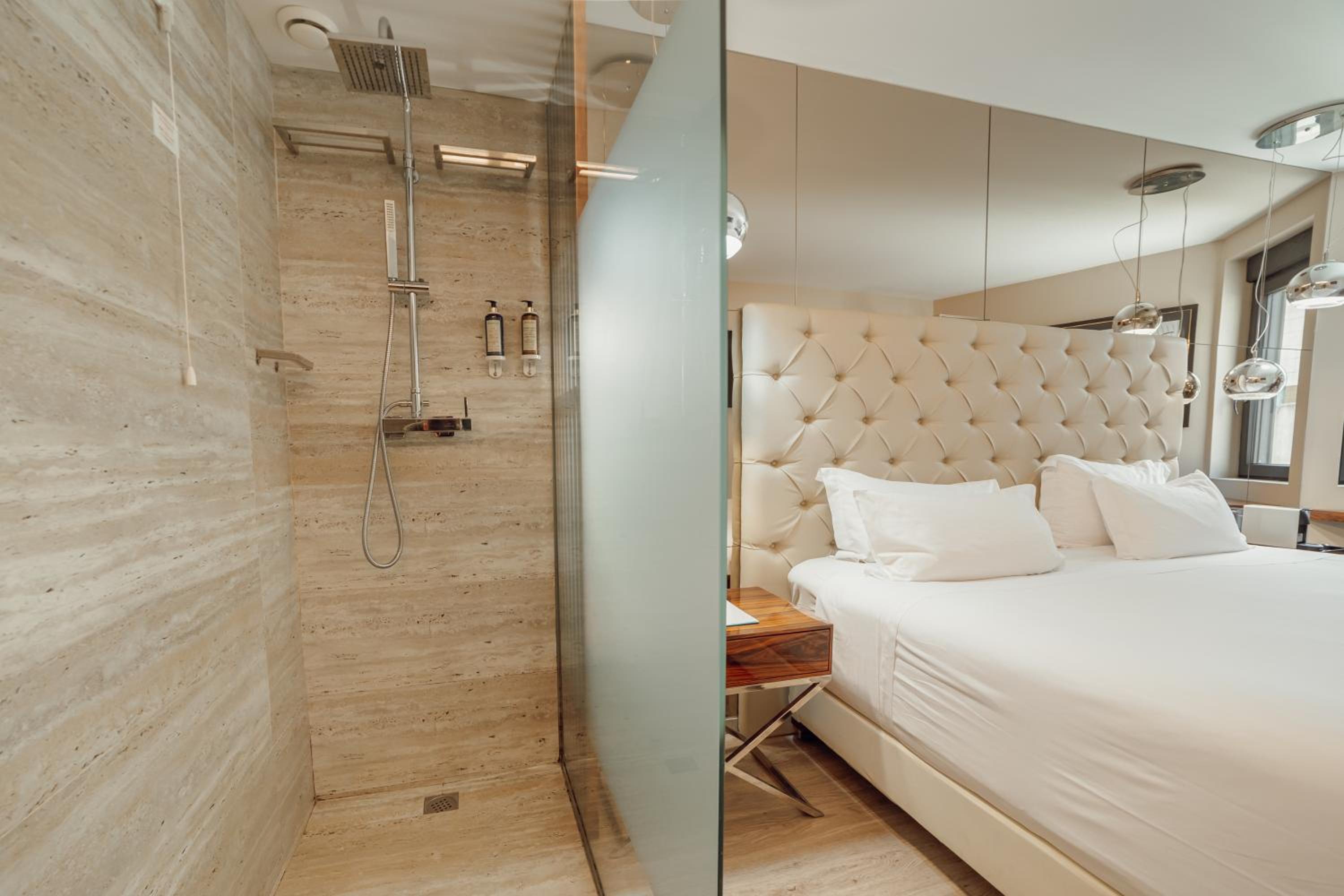 ECONOMY, DOUBLE BED
